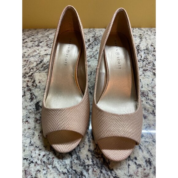 Karen Scott Peep Toe Pumps 10M  NudeTextured Slip-On Heels Women’s Classic Dress - Picture 2 of 8